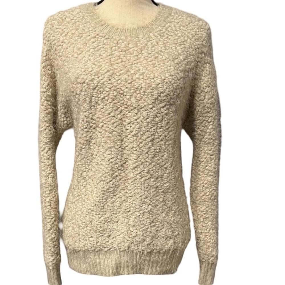 By Corpus Cream Eyelash Popcorn Sweater Women's Size Medium